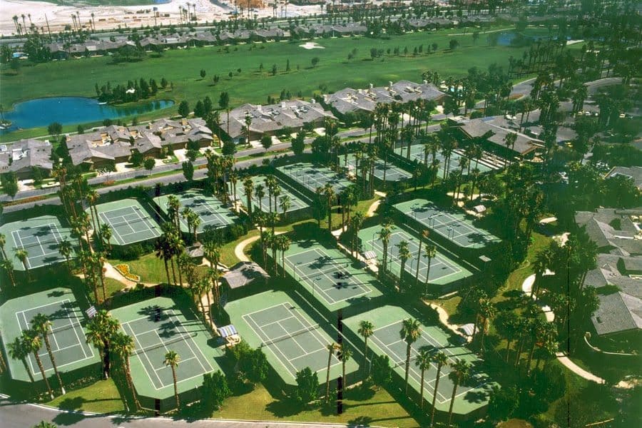 Ferandell Tennis Courts